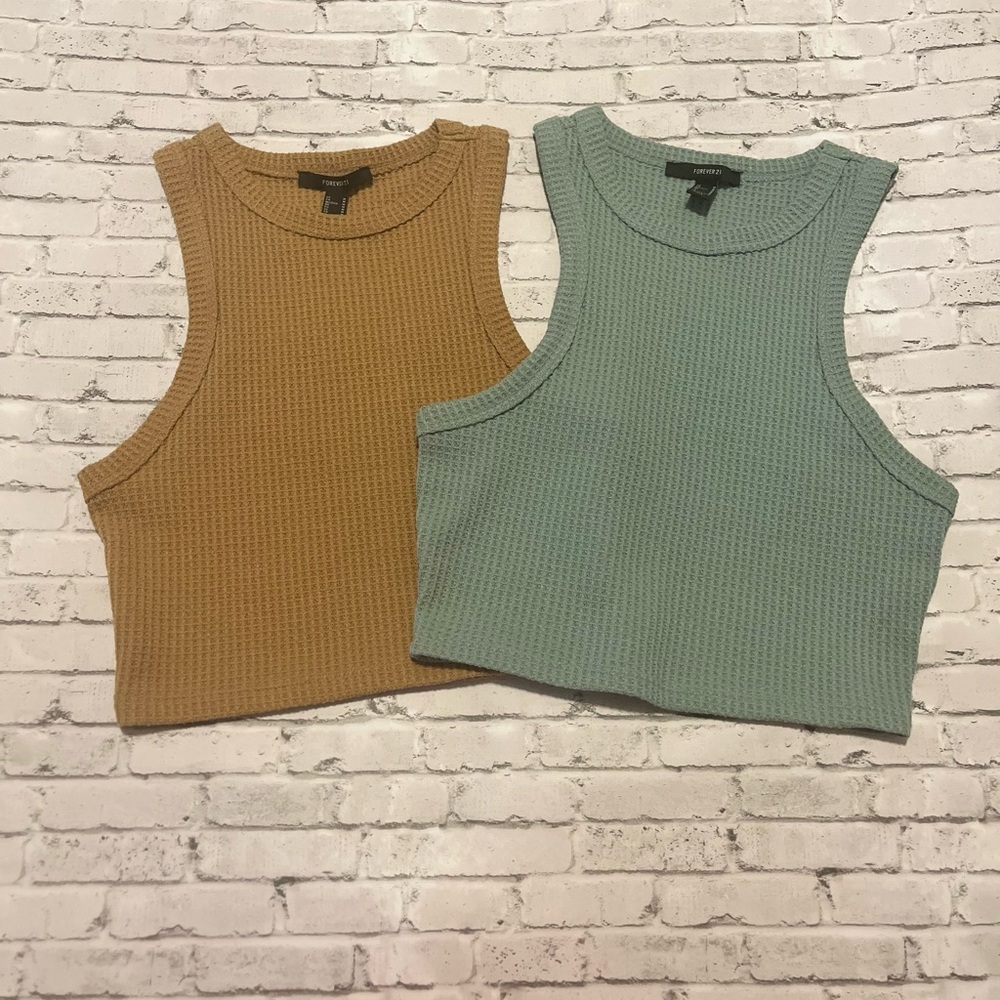Women's Sleeveless Knit Tops Tan and Green Size Medium Forever 21